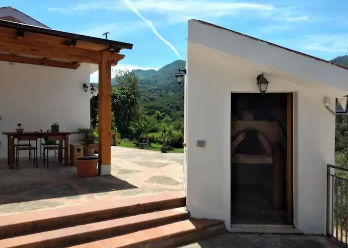 Holiday Apartment Villa Camilla